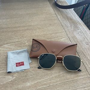 Ray ban sunglasses